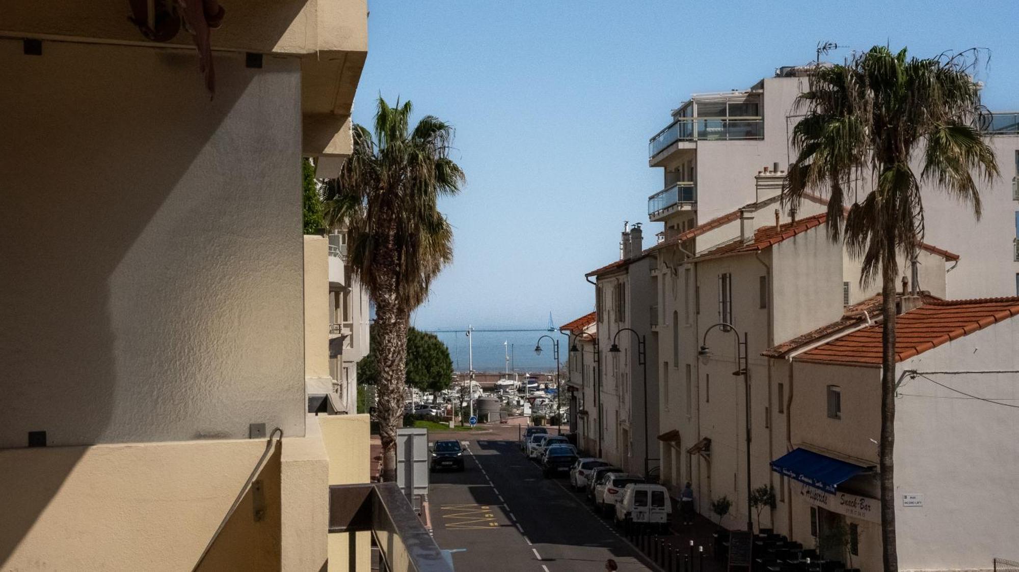 Apartment Et Cosy, A 100m De La Avec Terrasse Cannes