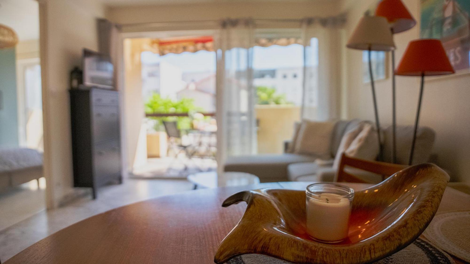 Et Cosy, A 100m De La Avec Terrasse * Cannes